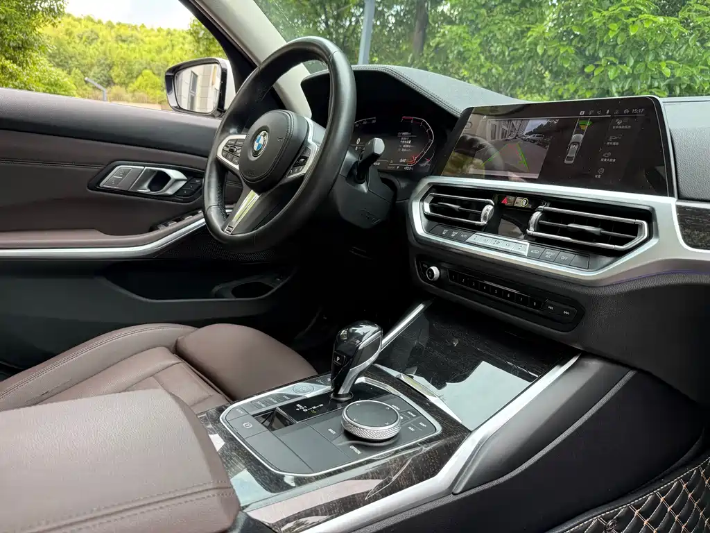 BMW 3 Series 2020 — фото 15