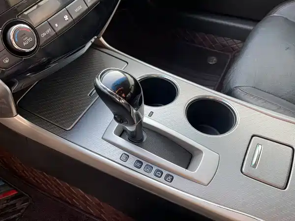 Nissan Teana 2016