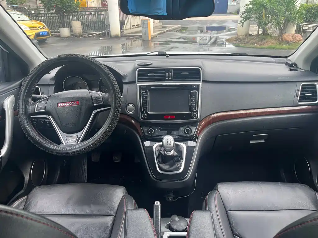 Haval H6 2015 — фото 14