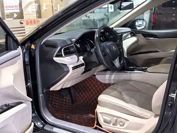 Toyota Camry 2020