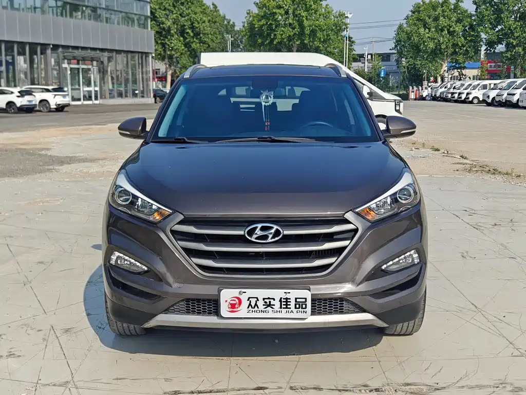Hyundai Tucson 2016 — фото 2