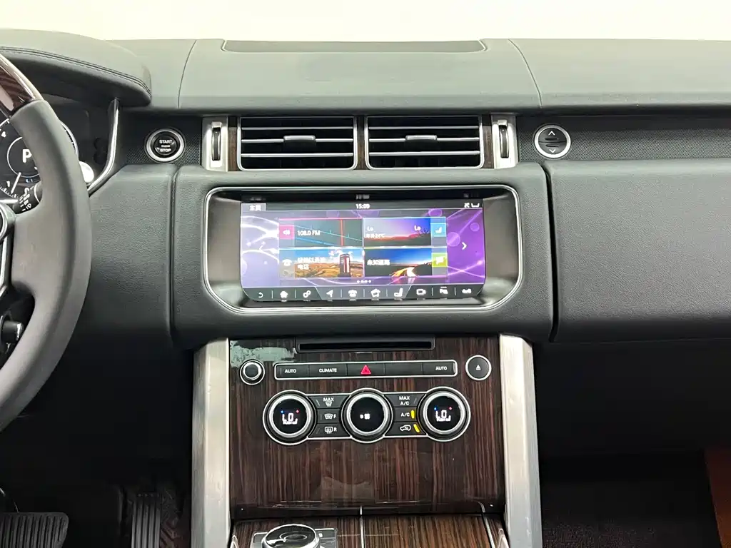 Land Rover Range Rover 2018 — фото 24