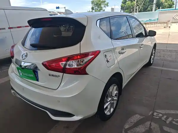Nissan Tiida 2022