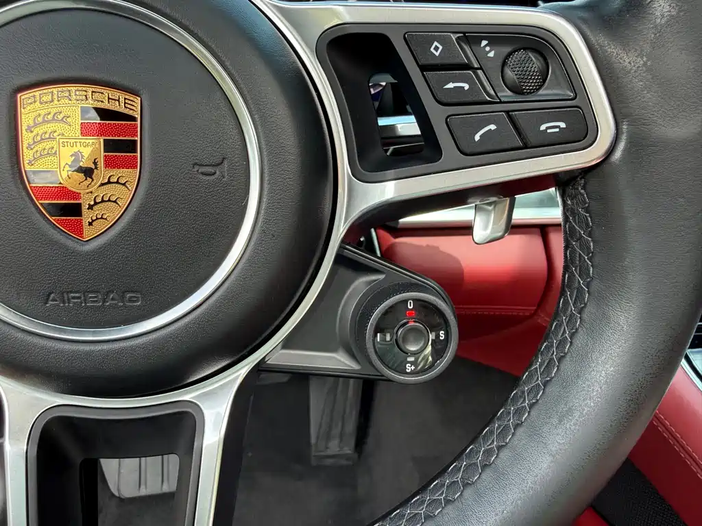 Porsche Panamera 2019 — фото 16