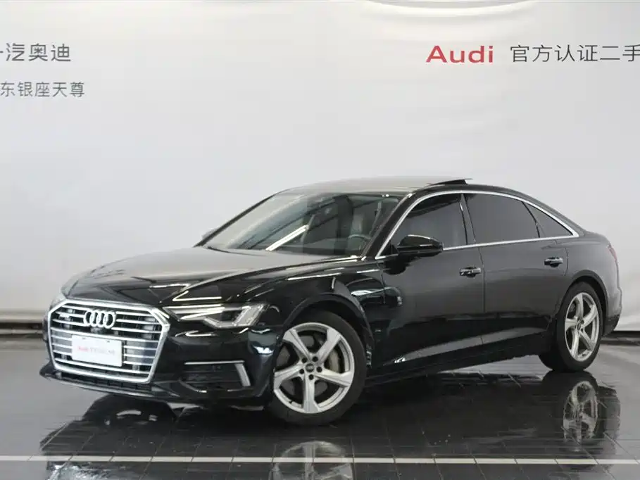 Audi A6L 2022 — фото 1
