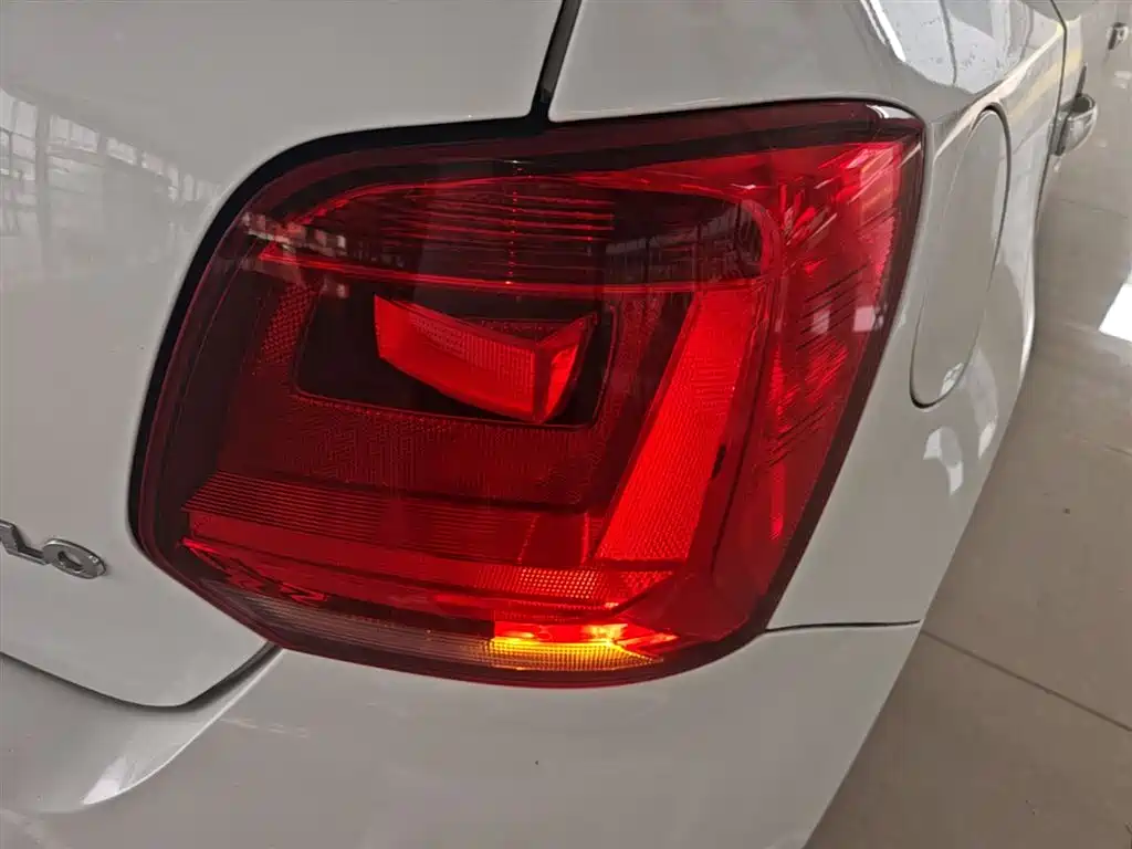Volkswagen Polo 2018 — фото 8