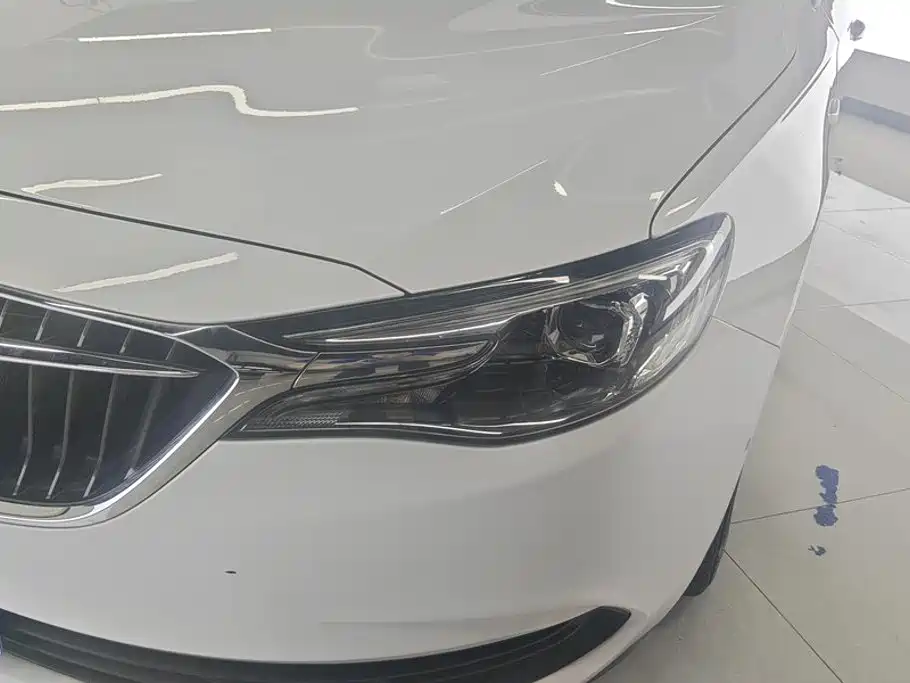 Buick Excelle 2021