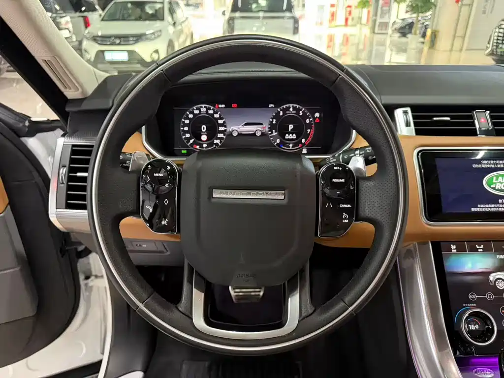 Land Rover Sport 2020 — фото 17
