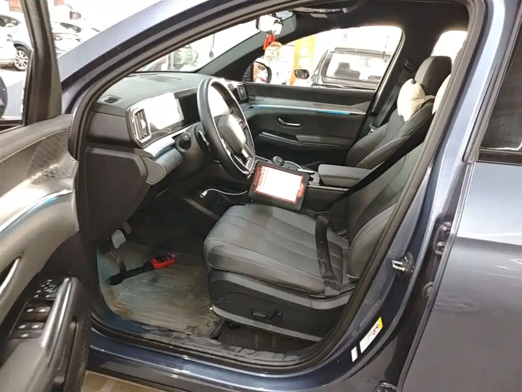 BYD Pro New Energy 2025 — фото 15