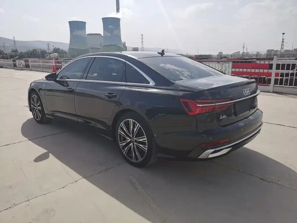 Audi A6L 2023 — фото 4