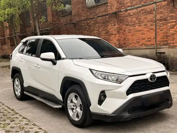 Toyota RAV4 2023