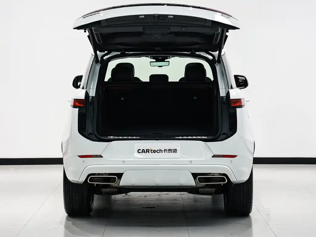 Land Rover Sport 2024 — фото 13