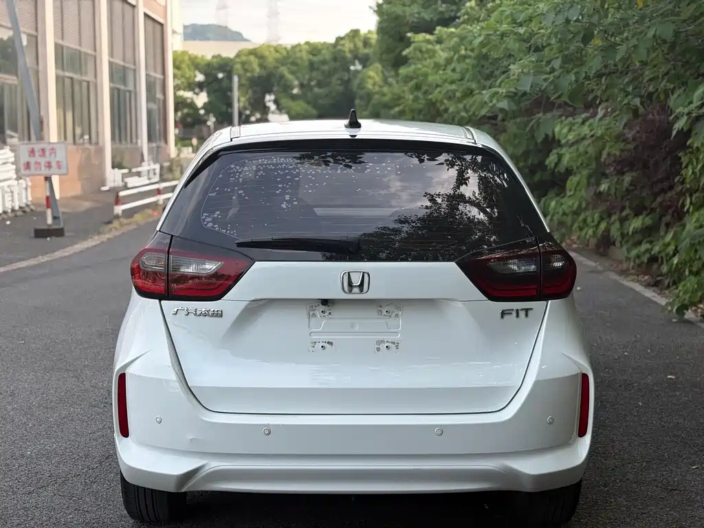 Honda Fit 2022 — фото 9