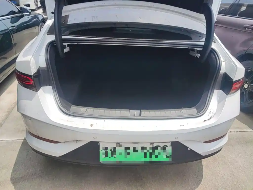 BYD Qin PLUS 2025 — фото 19