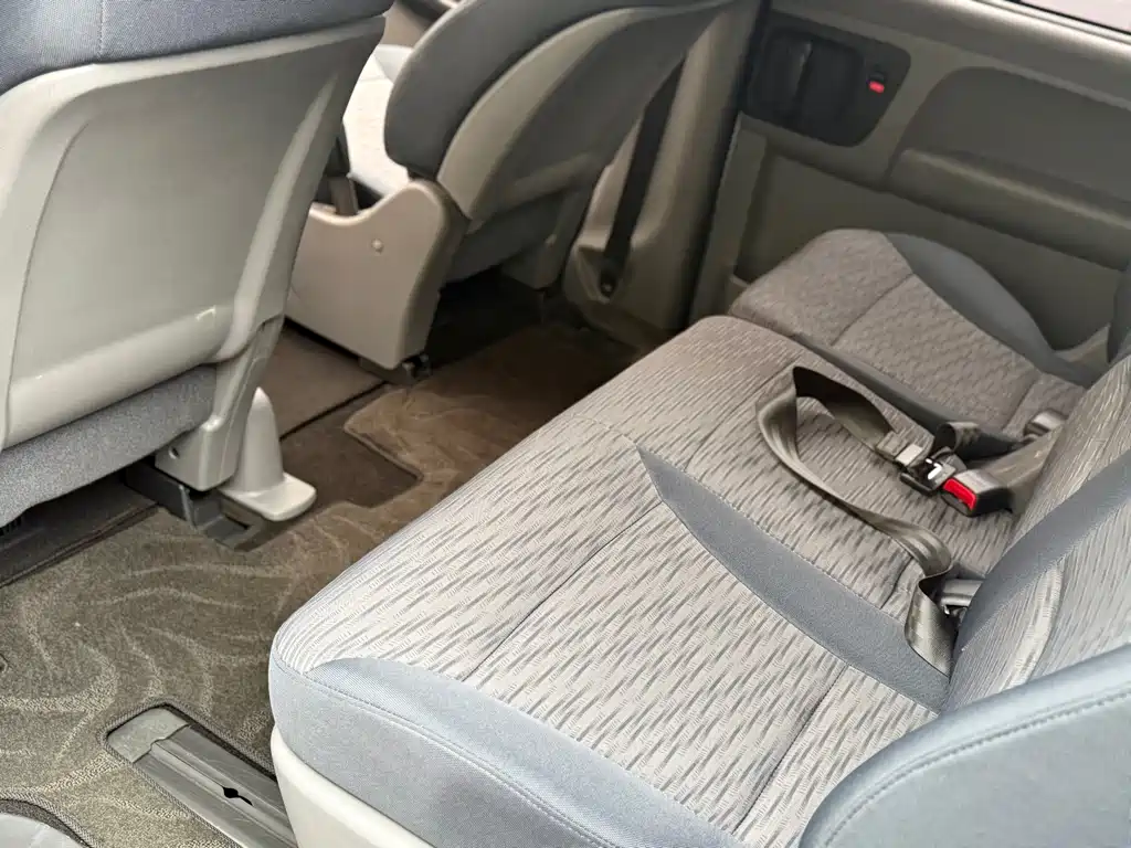 Hyundai H-1 2016 — фото 13