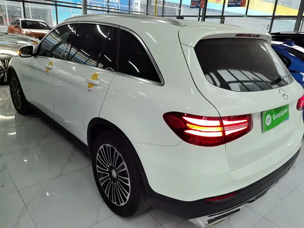 Mercedes-Benz GLC 2019 — фото 5
