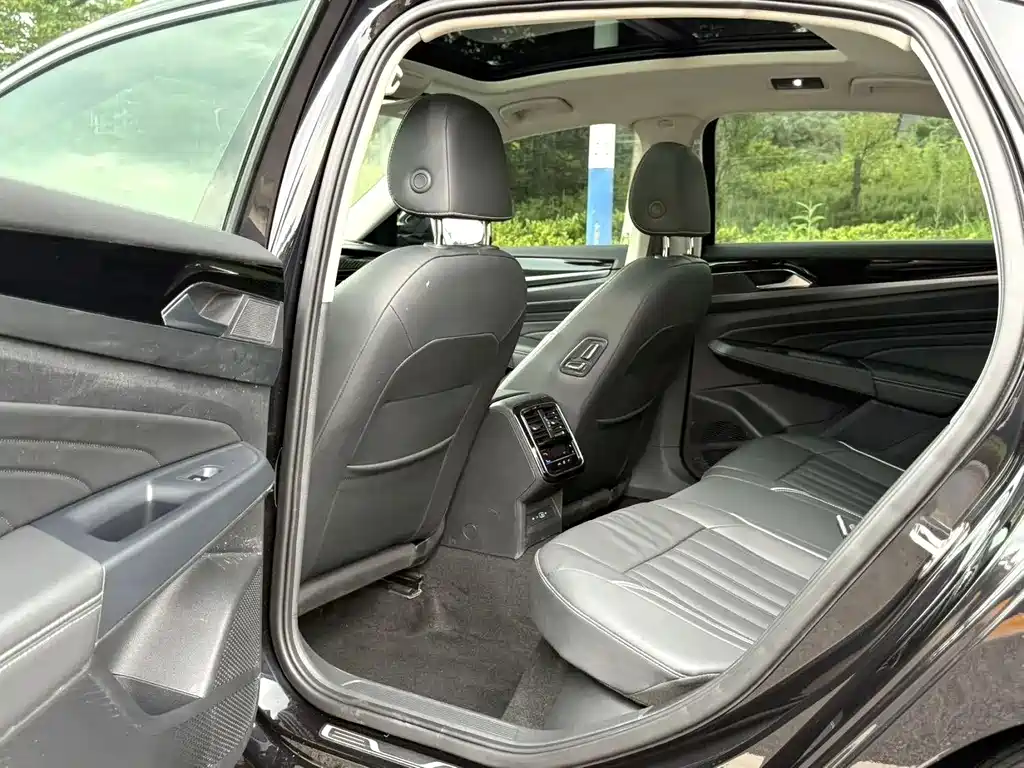 Volkswagen Passat 2021