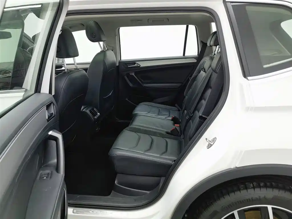 Volkswagen Tiguan L 2019 — фото 15