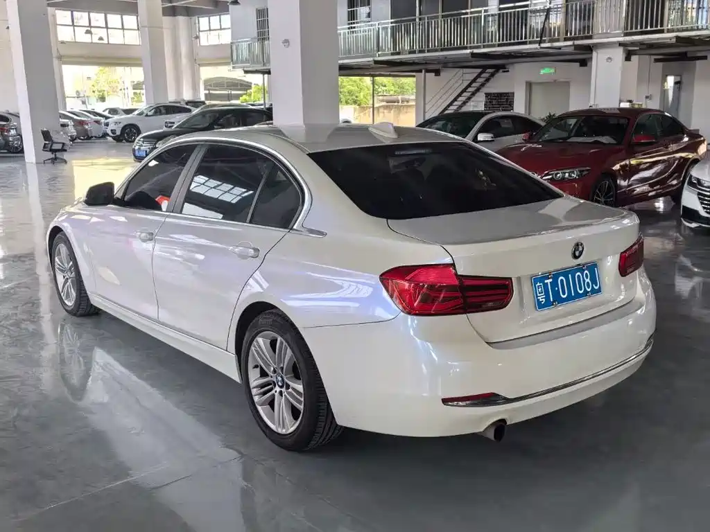 BMW 3 Series 2016 — фото 4