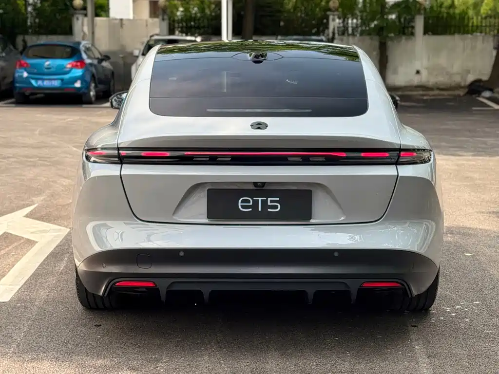 NIO ET5 2023