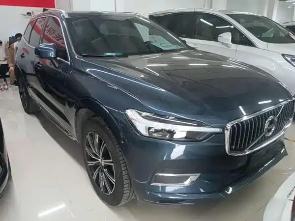 Volvo XC60 2021