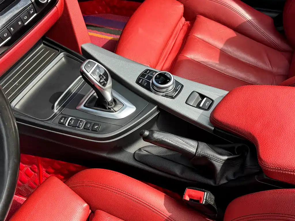 BMW 4 Series 2018 — фото 10