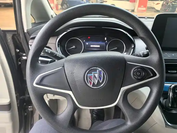 Buick GL8 2022
