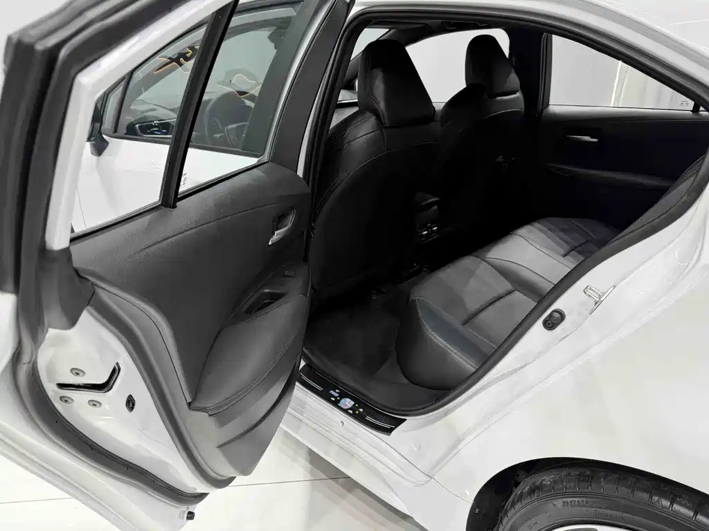 Toyota Levin 2022 — фото 18