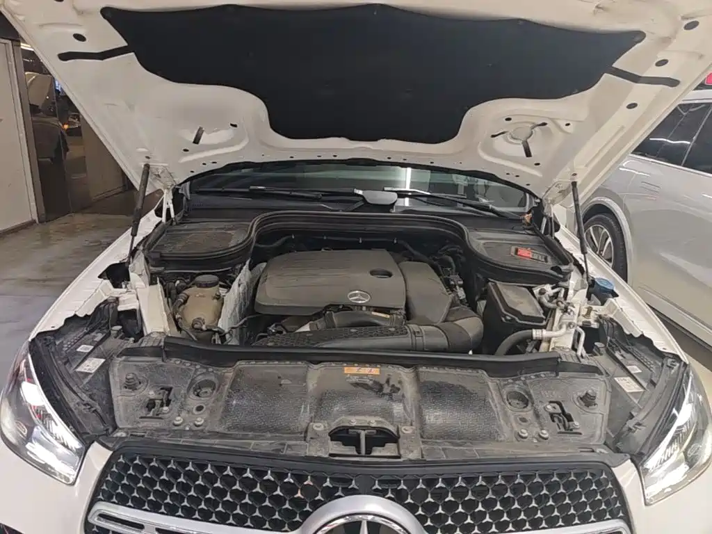 Mercedes-Benz GLE 2020 — фото 20