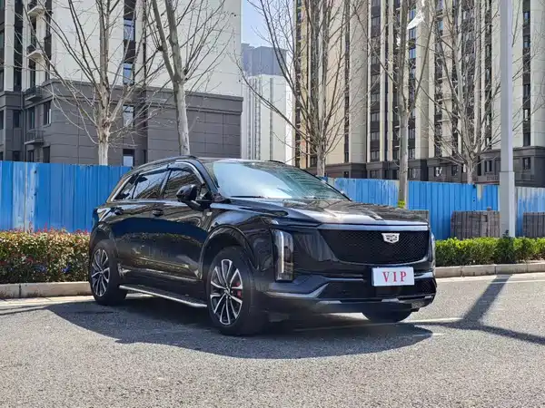 Cadillac XT5 2025