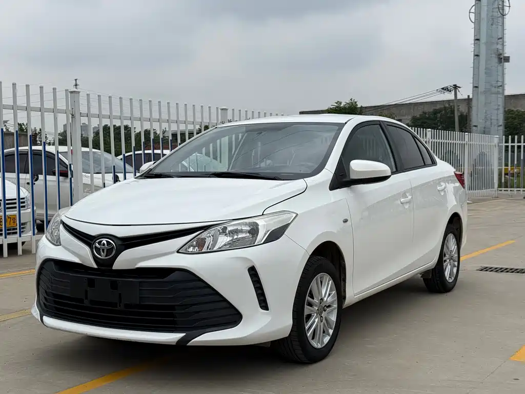 Toyota Vios 2018 — фото 2