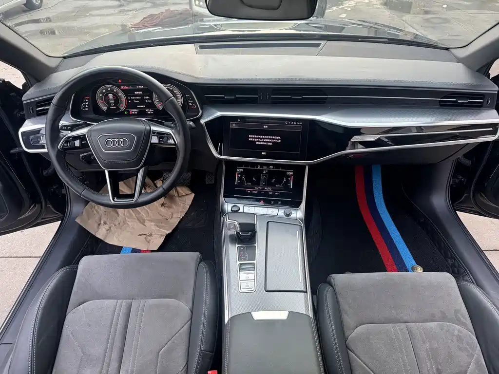 Audi A6L 2023 — фото 11
