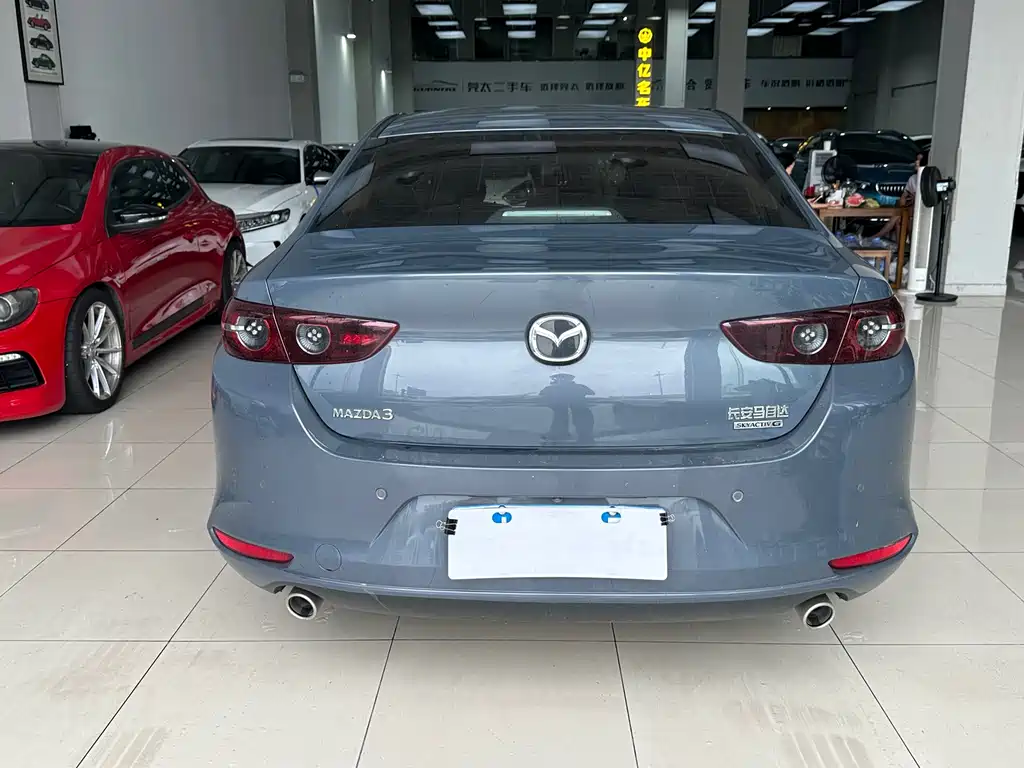 Mazda 3 Angkesela 2023