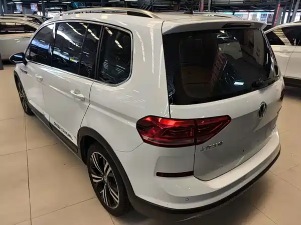 Volkswagen Touran 2020