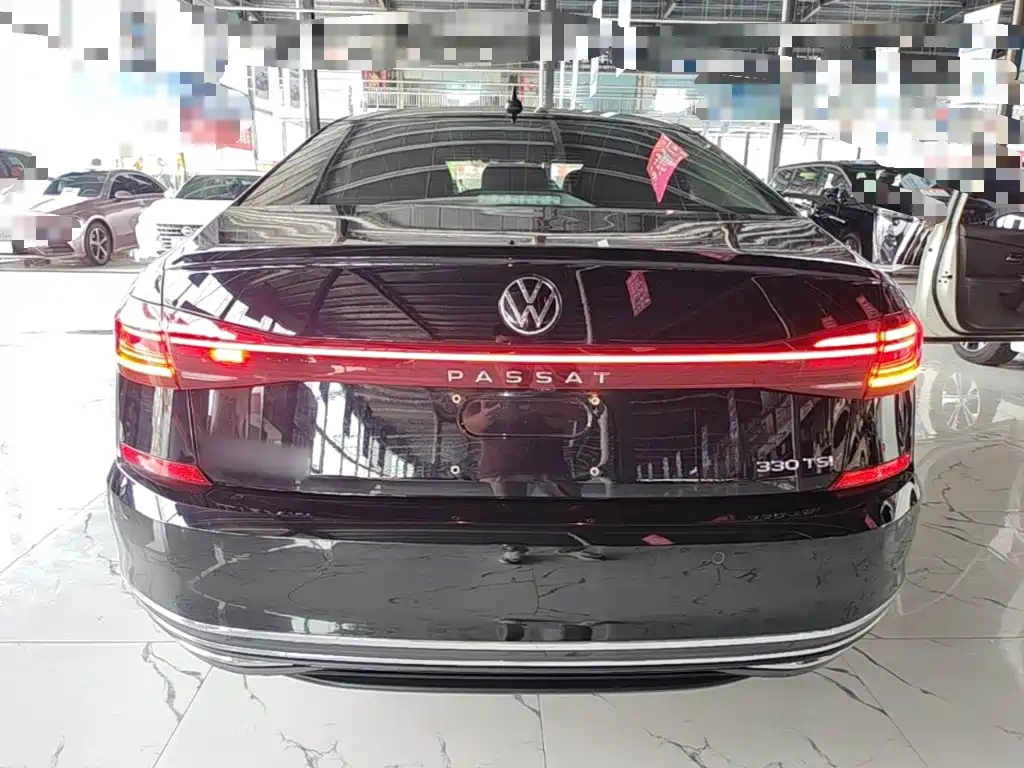 Volkswagen Passat 2022