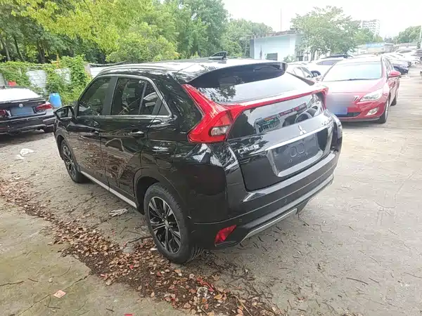 Mitsubishi Yige 2019