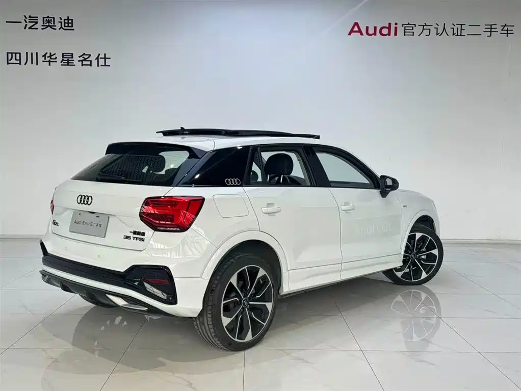 Audi Q2L 2024 — фото 4
