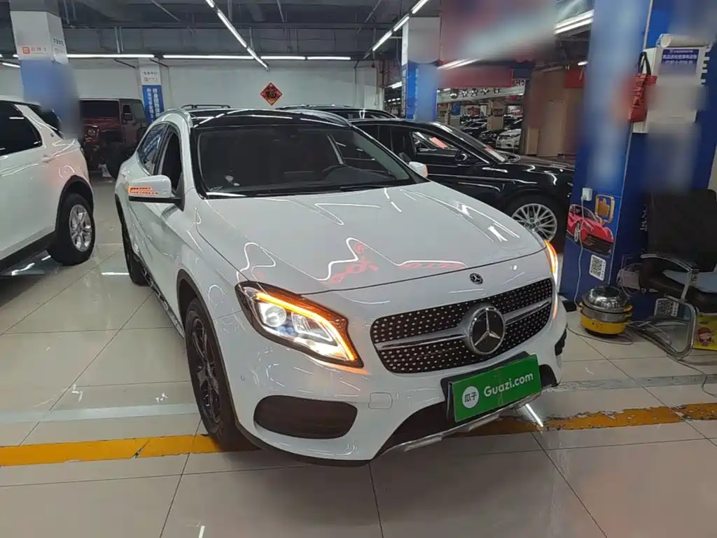 Mercedes-Benz GLA 2019