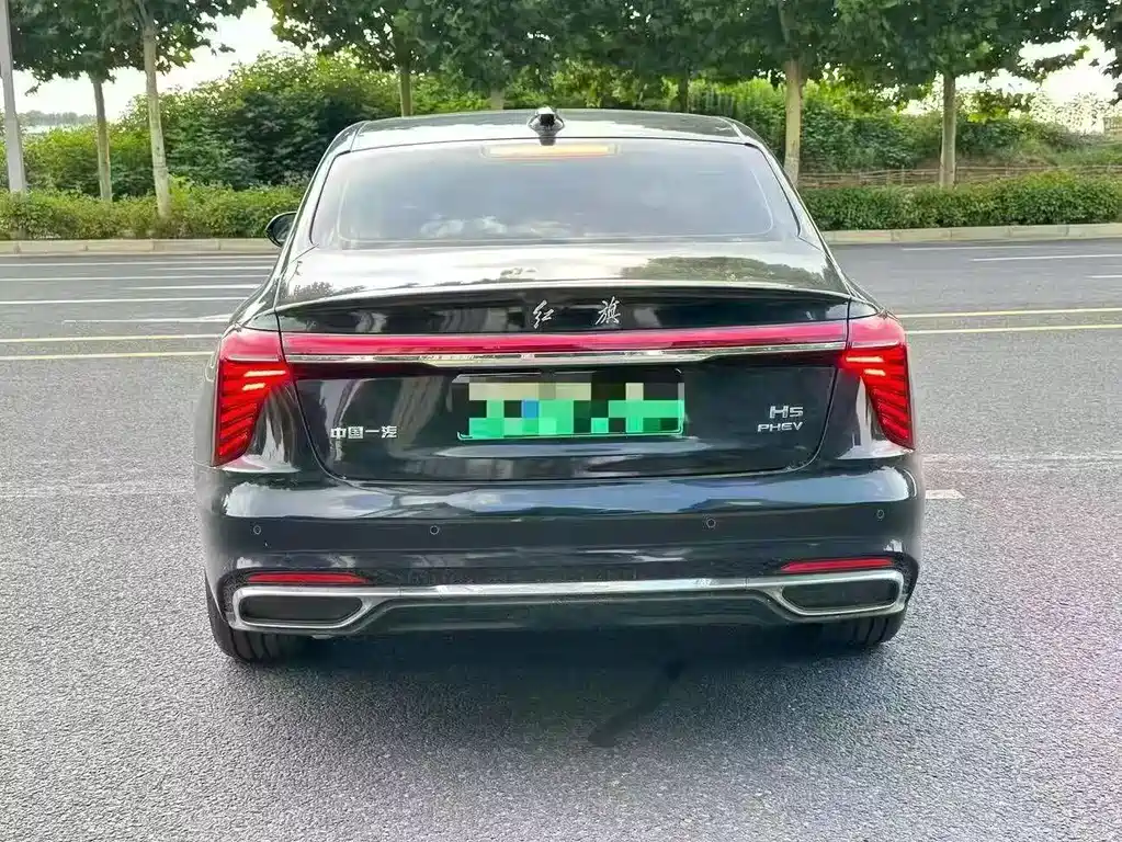 Hongqi H5 PHEV 2025 — фото 8