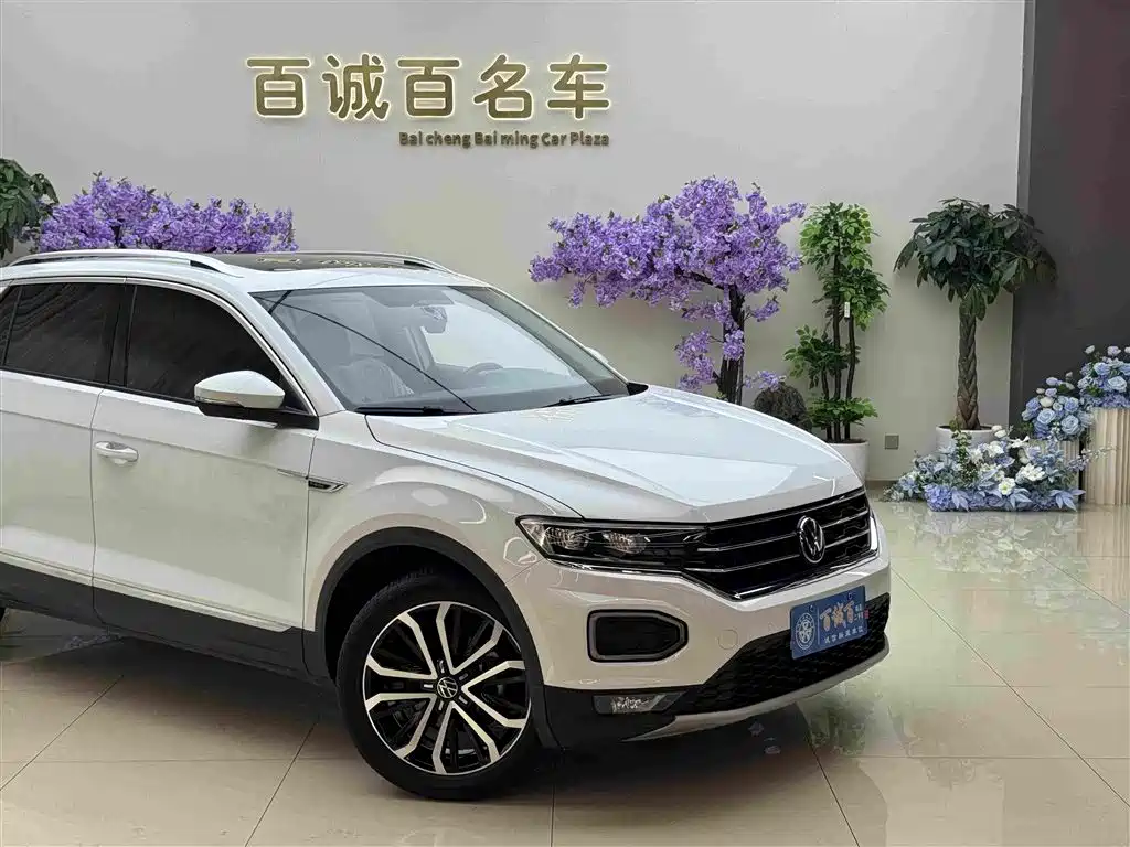 Volkswagen T-Roc 2023