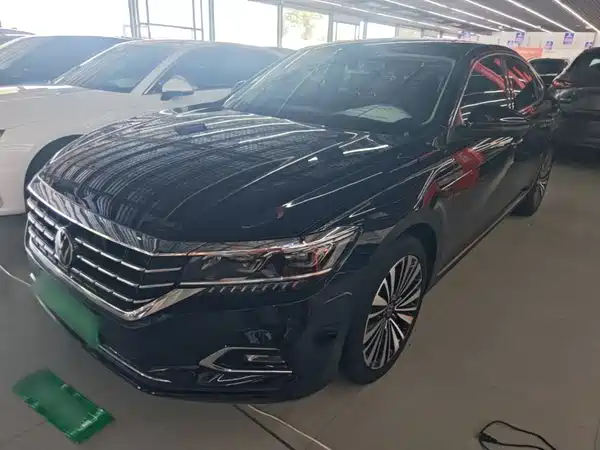 Volkswagen Passat 2021