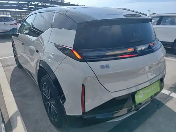 Zeekr X 2024