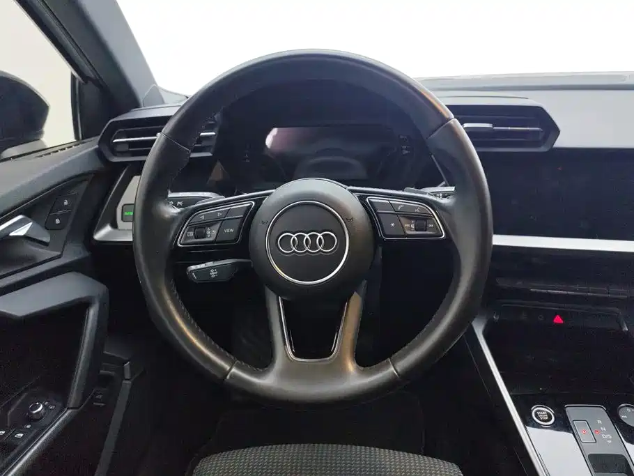 Audi A3 2022 — фото 15