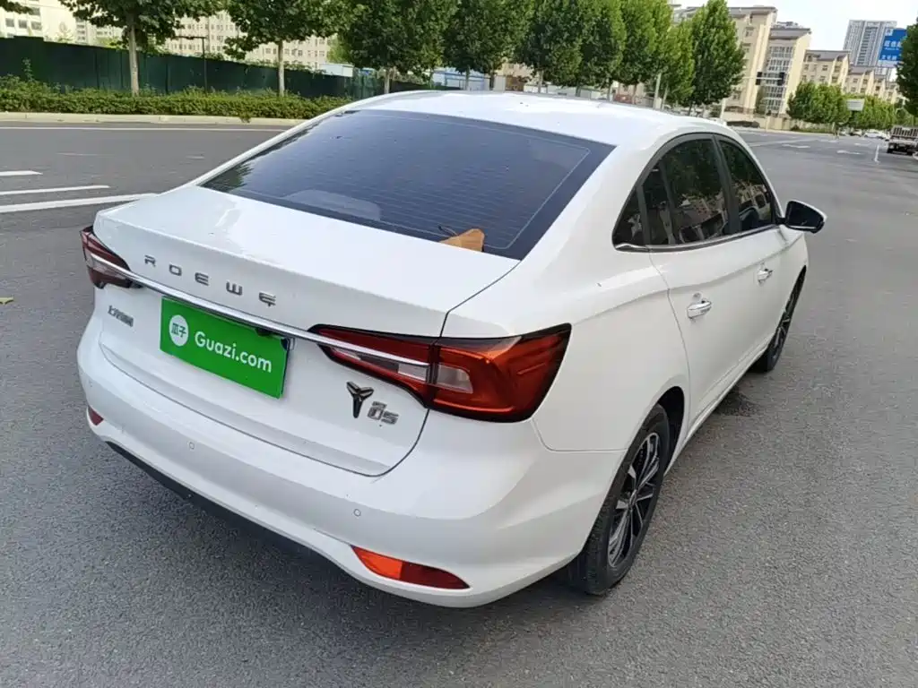 Roewe i5 2020
