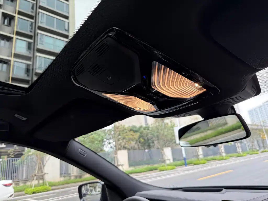 BMW 6 Series GT 2018 — фото 20