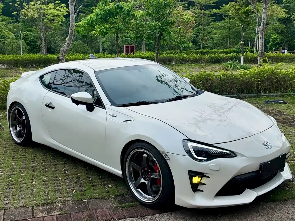 Toyota 86 2014 — фото 13