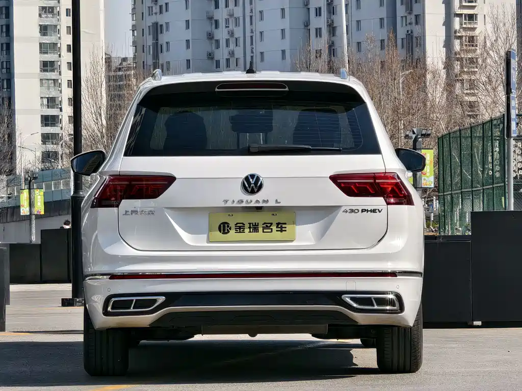 Volkswagen Tiguan L New Energy 2022 — фото 8