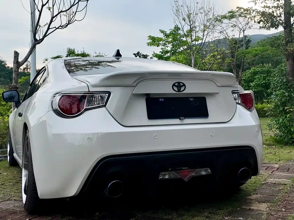 Toyota 86 2014 — фото 18
