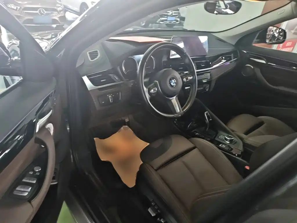 BMW X2 2023 — фото 16