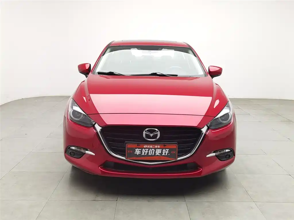 Mazda 3 Axela 2019 — фото 3